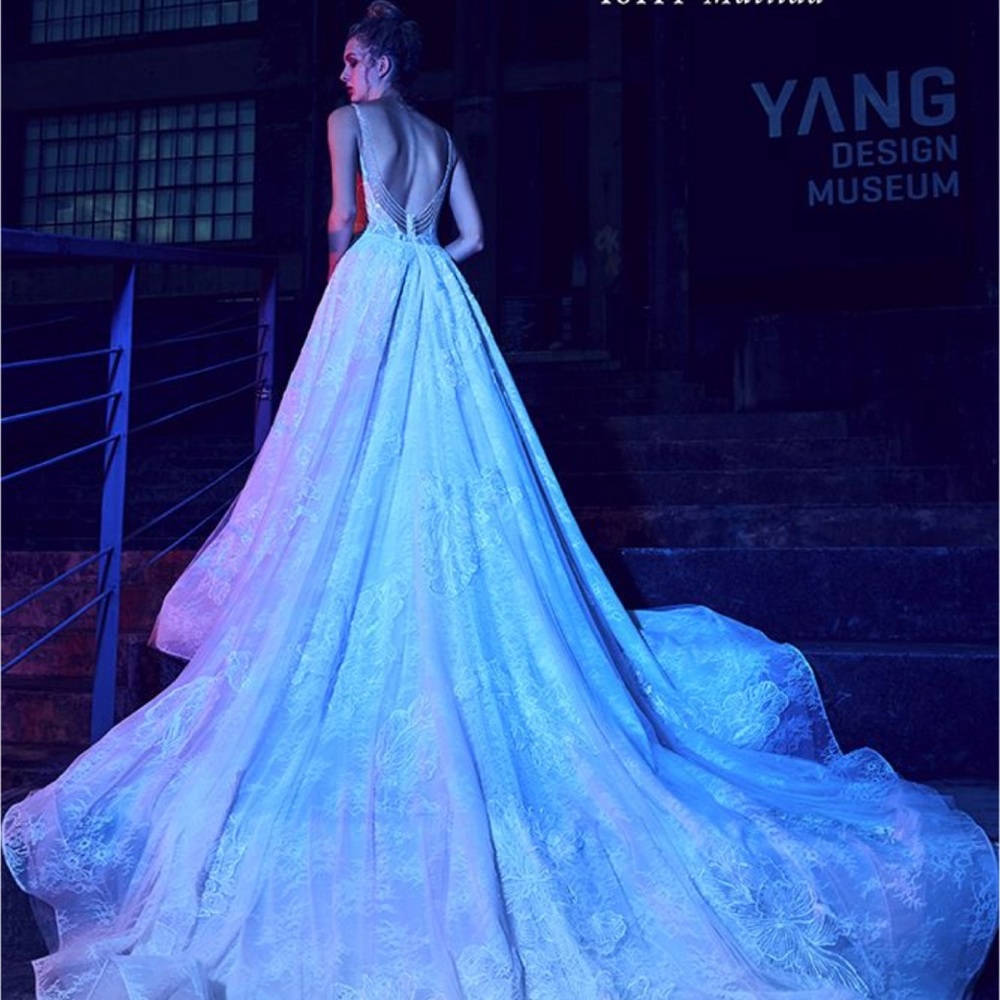 Matilda Calla Blanche wedding dress